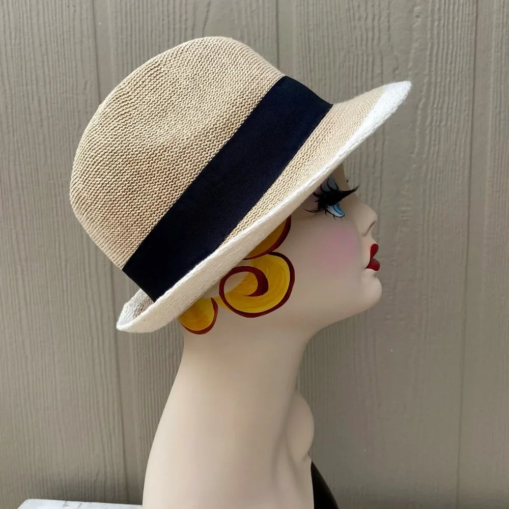 SOLD Vintage 90s Woven Trilby Fedora Hat - Picture 9 of 13